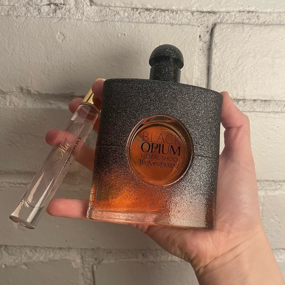 YSL BLACK OPIUM in Floral Shock & My Burberry Blush travel size 💅